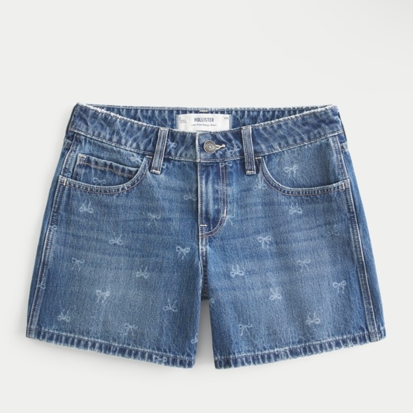 Hollister Low-Rise Bow Pattern Baggy Denim Shorts - Picture 8 of 8